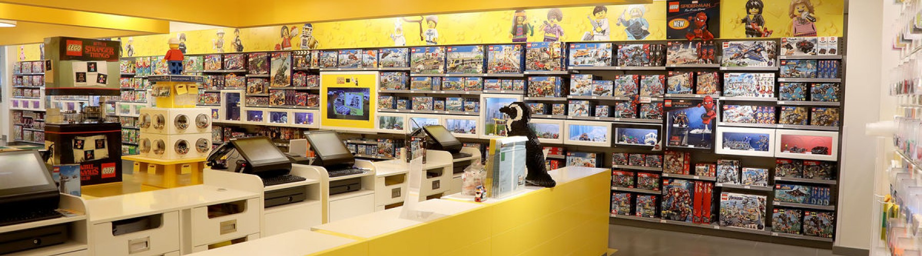Lego Store at Ross Park Mall